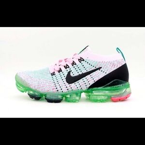 💚💕VaporMax Flyknit + comfy multicolored lightweight sneakers. Unisex New